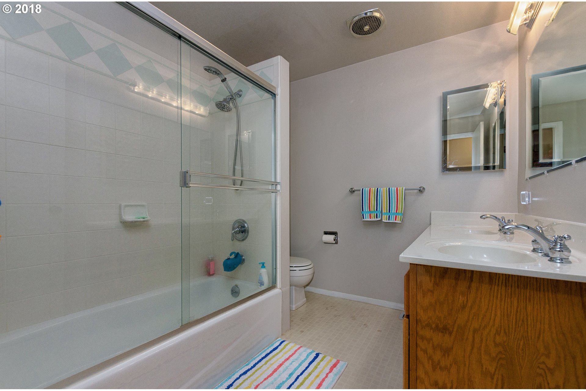 12805 Southwest Beef Bend Road Tigard, OR 97224 - Photo 17 of 31 Gallery Image 17