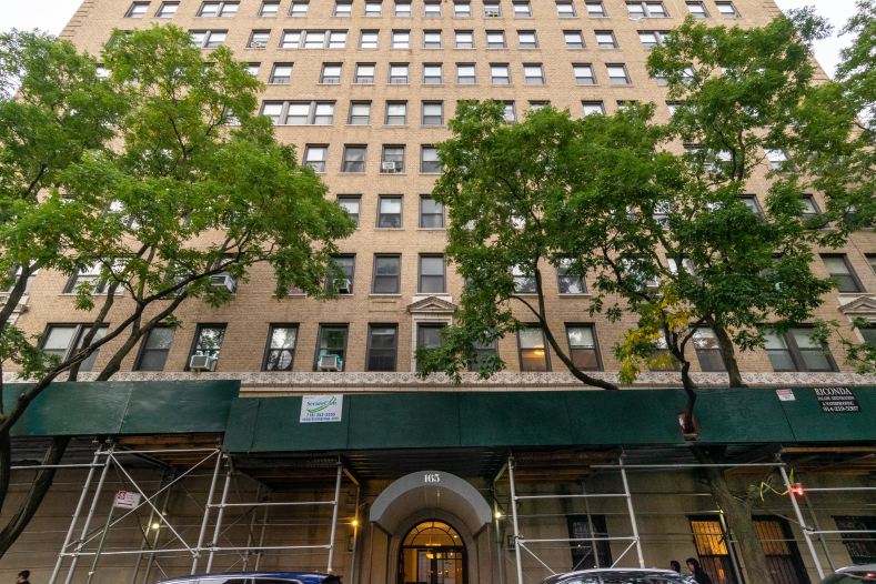 The Mirabeau 165 W 91st St, Manhattan, NY 10024 - Photo 2 of 11