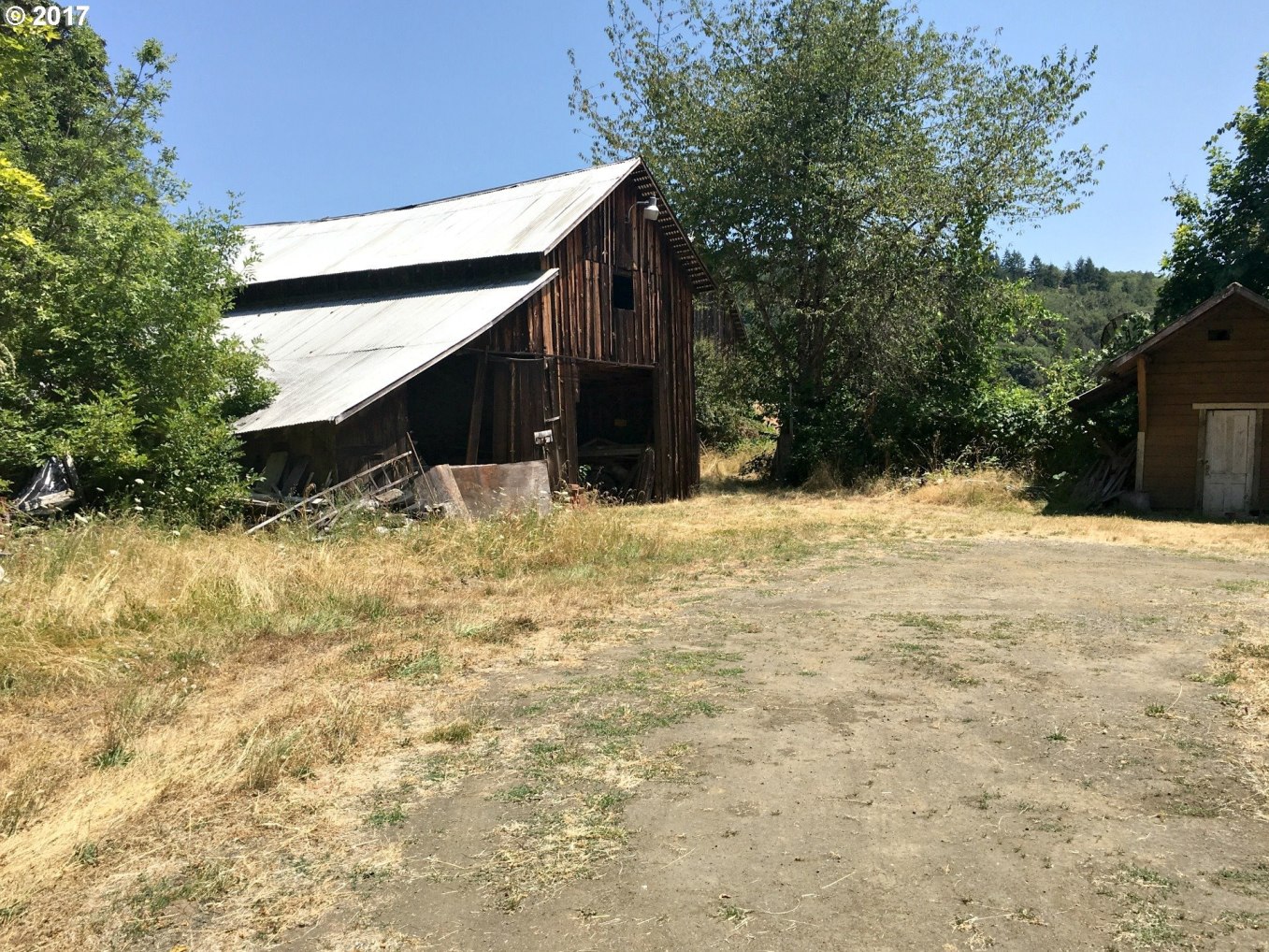 13239 Garden Valley Road Roseburg, OR 97471 - Photo 6 of 23 Gallery Image 6