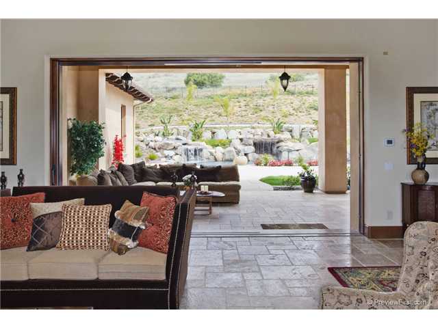 14440 Cheyenne Trail Poway, CA 92064 - Photo 8 of 23