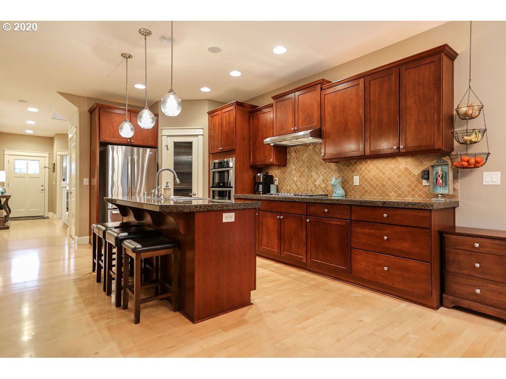 1304 Southeast 193rd Place Camas, WA 98607 - Photo 7 of 31
