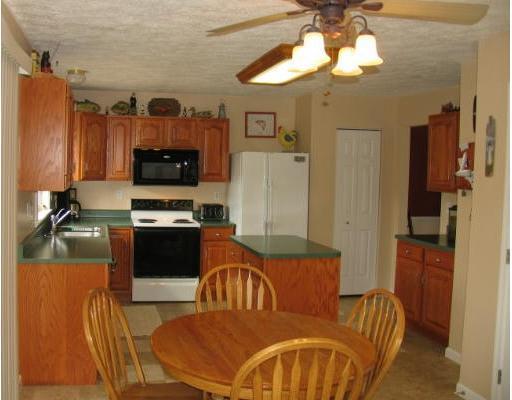 8800 Hilltop Road North Huntingdon, PA 15642 - Photo 6 of 18 Gallery Image 6