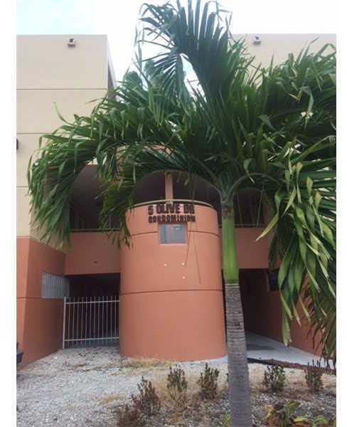 5 Olive Drive, Unit 7 Hialeah, FL 33010 - Photo 1 of 4