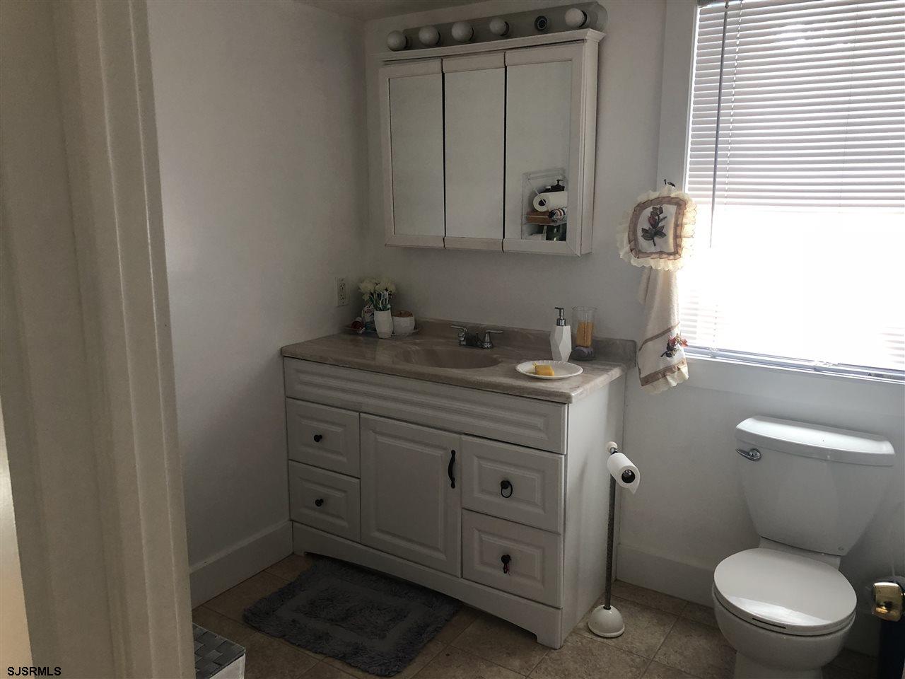 18 East Johnson Avenue Somers Point, NJ 08244 - Photo 9 of 10