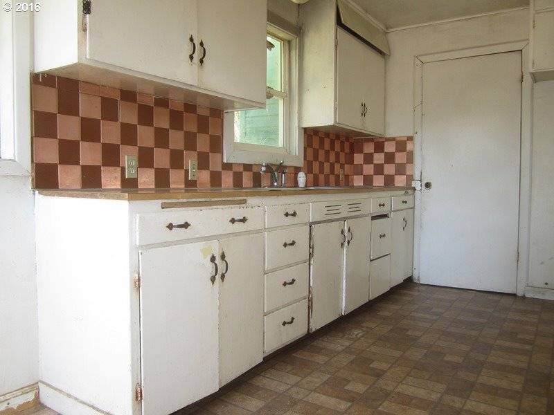 2791 Fisher Road Northeast Salem, OR 97305 - Photo 18 of 32 Gallery Image 18