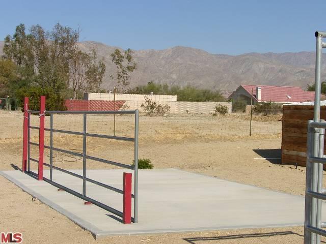 22980 Sky Ridge Road Desert Hot Springs, CA 92241 - Photo 19 of 27 Gallery Image 19