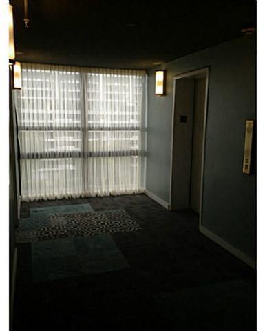 600 Northeast 36th Street, Unit 703 Miami, FL 33137 - Photo 2 of 5