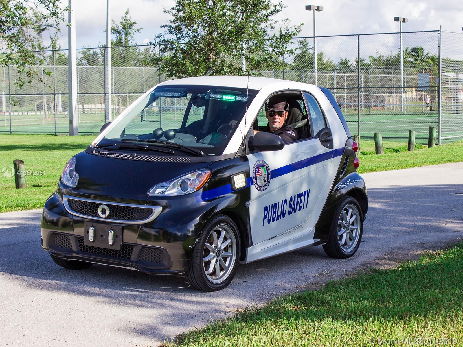 8410 Southwest 201st Street Cutler Bay, FL 33189 - Photo 45 of 46