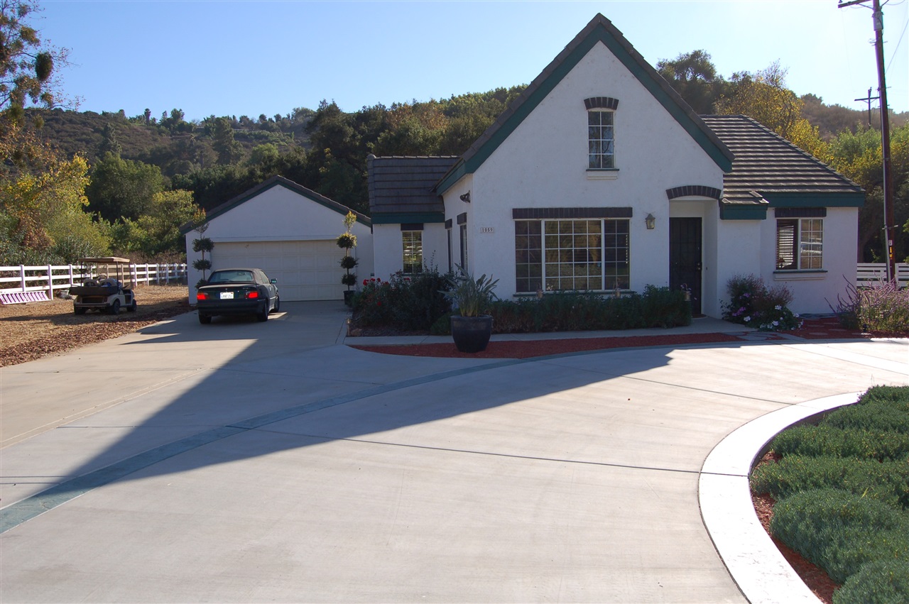 1059 Little Gopher Canyon Road Vista, CA 92084 - Photo 5 of 23