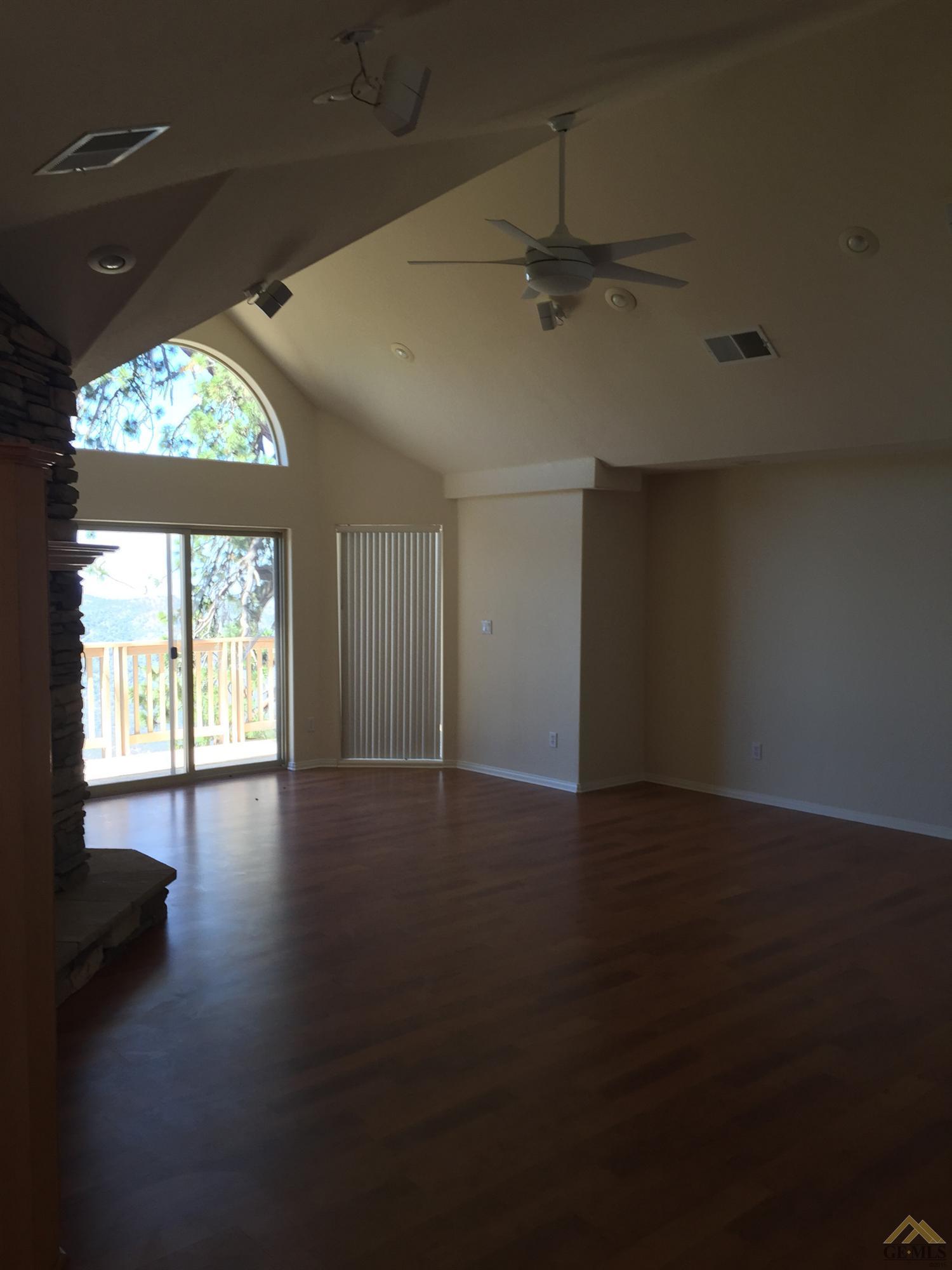 29500 Springwood Court Tehachapi, CA 93561 - Photo 20 of 20 Gallery Image 20