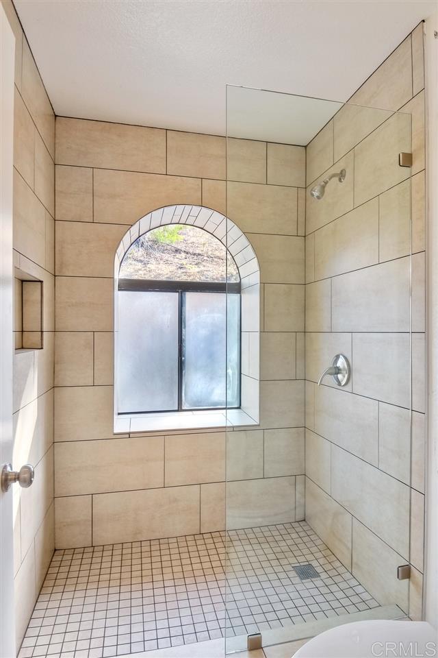 168 Foussat Road Oceanside, CA 92054 - Photo 19 of 25 Gallery Image 19