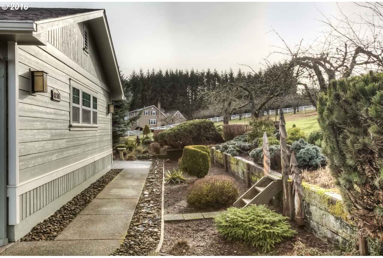 4230 Victor Point Road Northeast Silverton, OR 97381 - Photo 18 of 30
