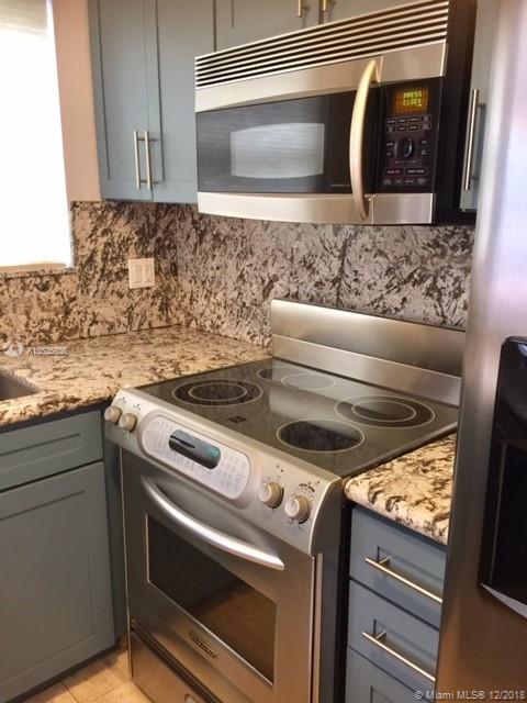 2937 Center Street, Unit 2937 Miami, FL 33133 - Photo 3 of 38