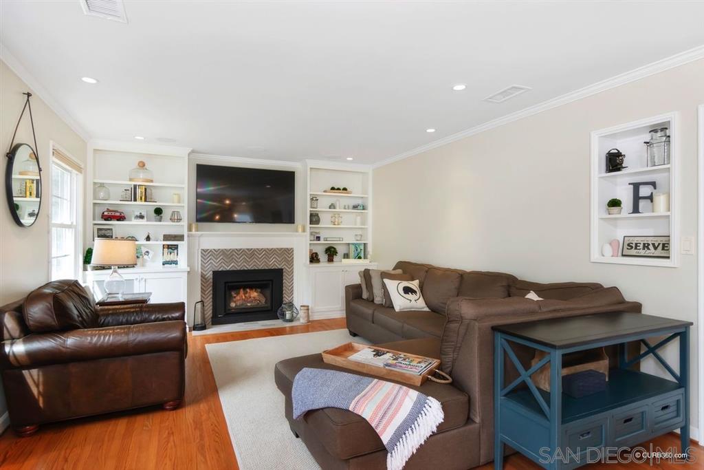 4641 48th Street San Diego, CA 92115 - Photo 2 of 25