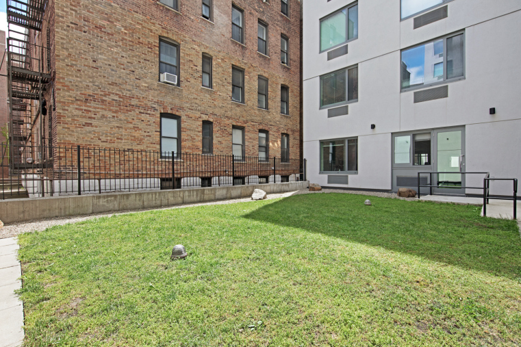 46|09 Eleventh St. 46-09 11th St, Queens, NY 11101 - Photo 3 of 5