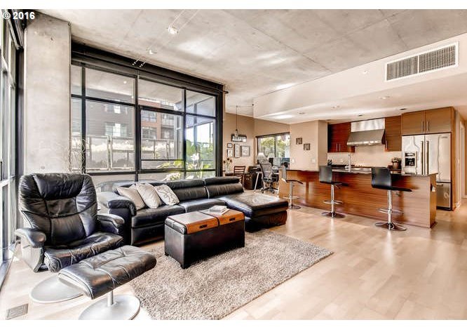 1830 Northwest Riverscape Street, Unit 103 Portland, OR 97209 - Photo 6 of 32 Gallery Image 6