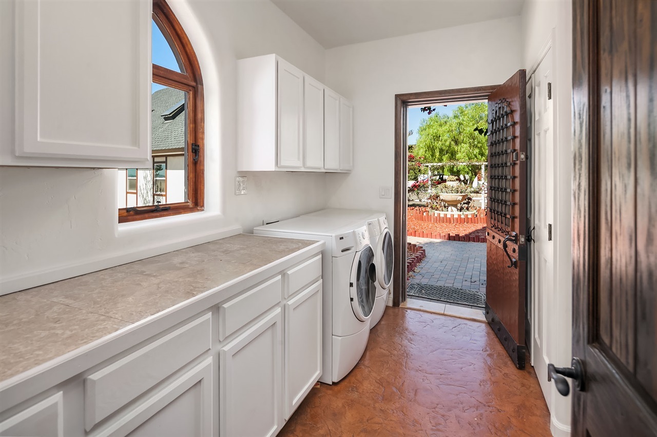 32544 Mountain View Road Bonsall, CA 92003 - Photo 18 of 25