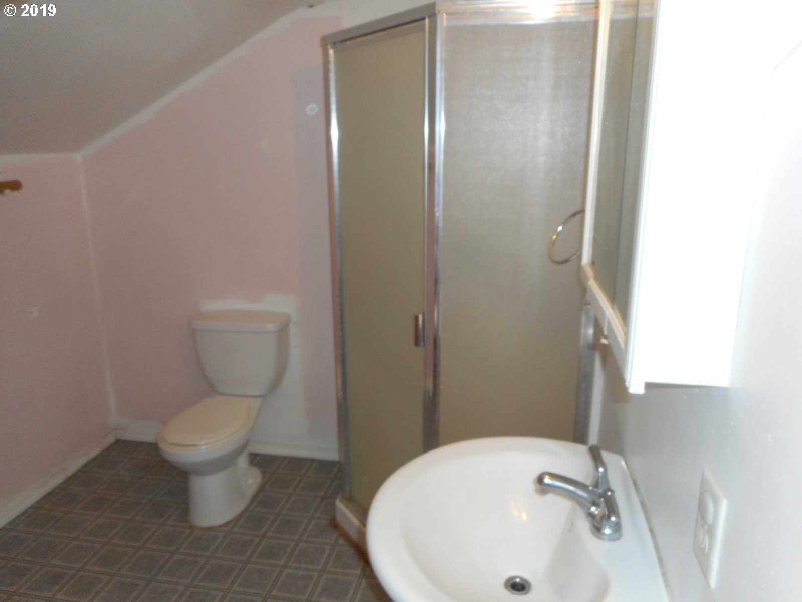 5804 South Whiskey Hill Road Hubbard, OR 97032 - Photo 4 of 32