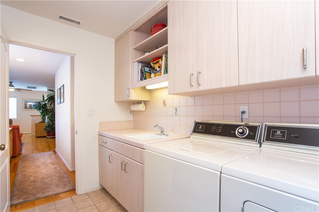 1801 Laurel Avenue Manhattan Beach, CA 90266 - Photo 39 of 42