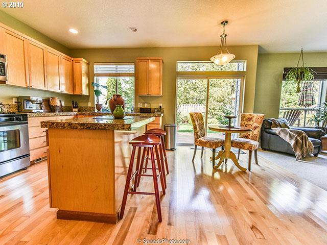 14823 Southwest Citrine Loop Beaverton, OR 97007 - Photo 3 of 16 Gallery Image 3