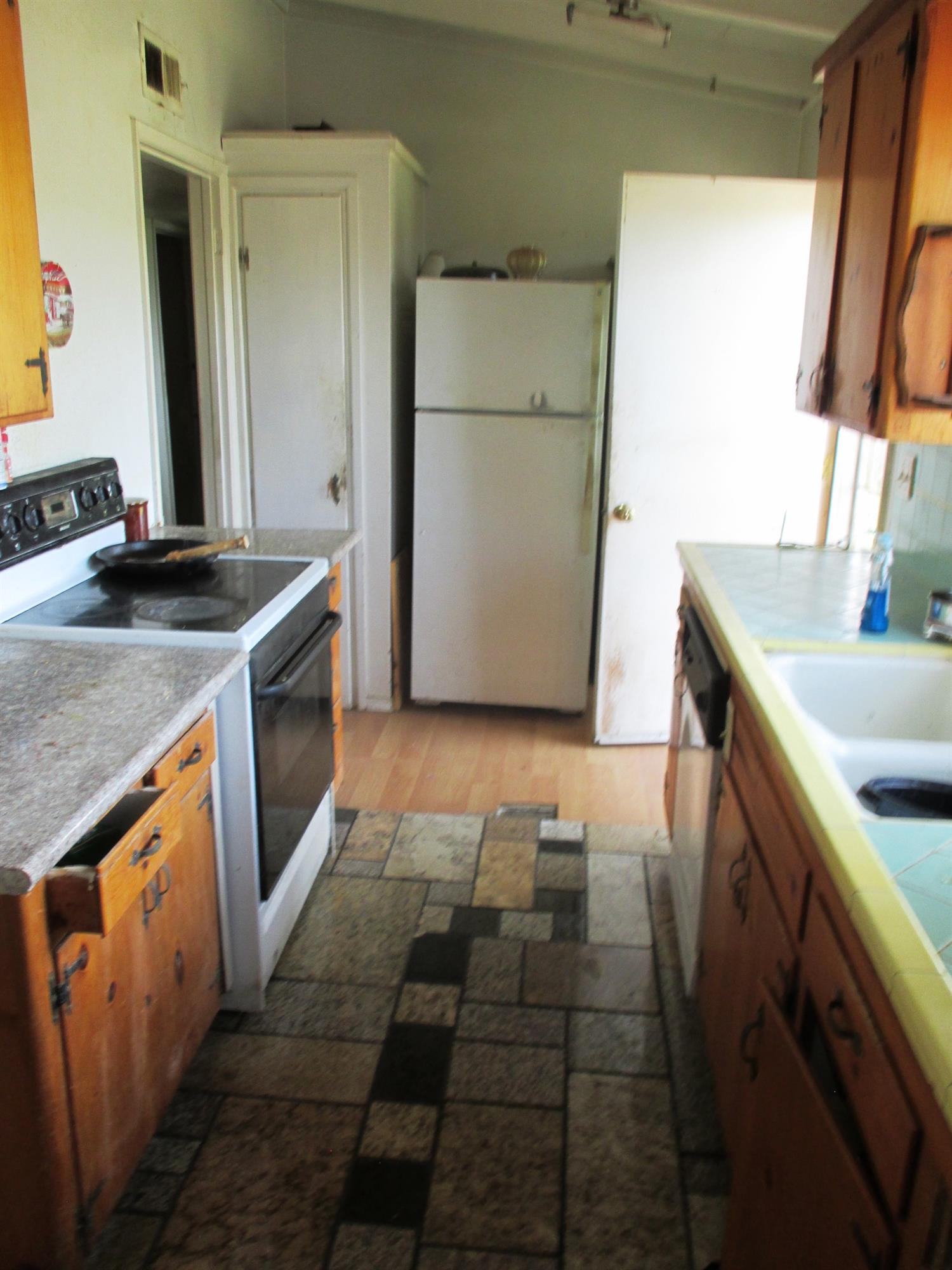 27255 Saunders Road Madera, CA 93637 - Photo 2 of 6 Gallery Image 2