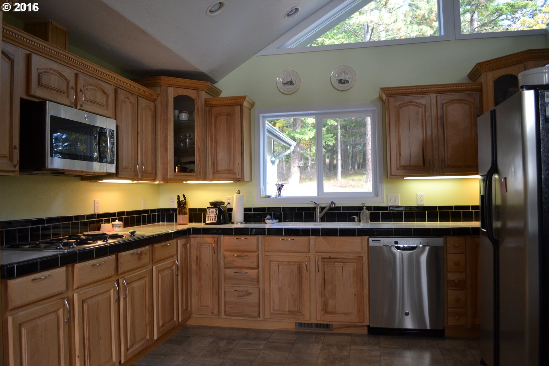 65 Aki Road Lyle, WA 98635 - Photo 17 of 32 Gallery Image 17