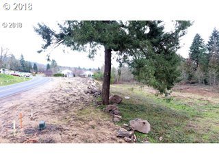 199 Cloverdale Road, Unit B Kalama, WA 98625 - Photo 11 of 21 Gallery Image 11