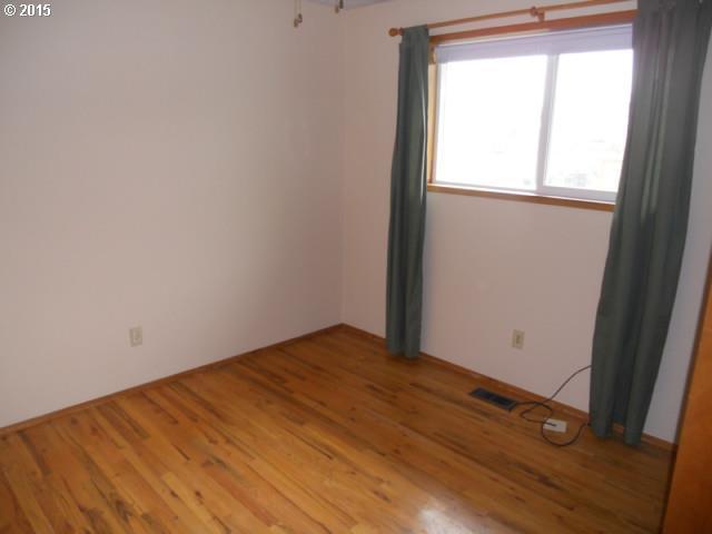 2008 Sallal Road Woodburn, OR 97071 - Photo 5 of 12 Gallery Image 5