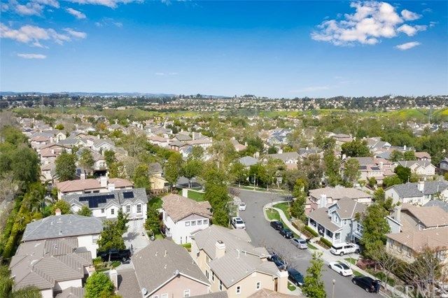 $688,000 | 8 Half Moon Trail, Ladera Ranch, CA 92694