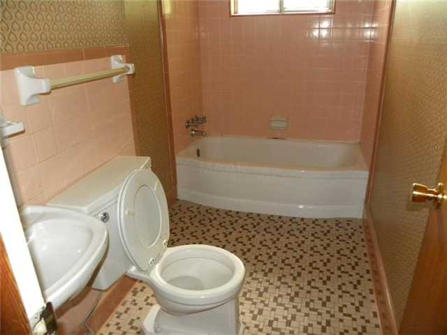 1266 Berclair Road Memphis, TN 38122 - Photo 7 of 10