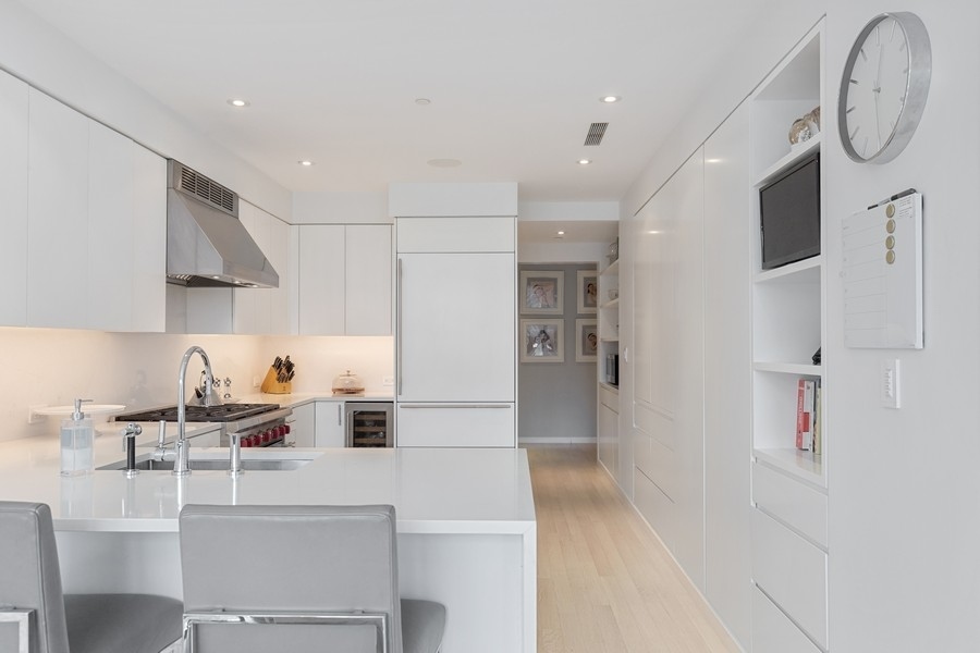 80 Riverside Boulevard, Unit 7J Manhattan, NY 10069 - Photo 5 of 17