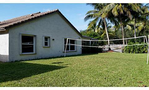 9955 Ridge Trace Davie, FL 33328 - Photo 21 of 35 Gallery Image 21