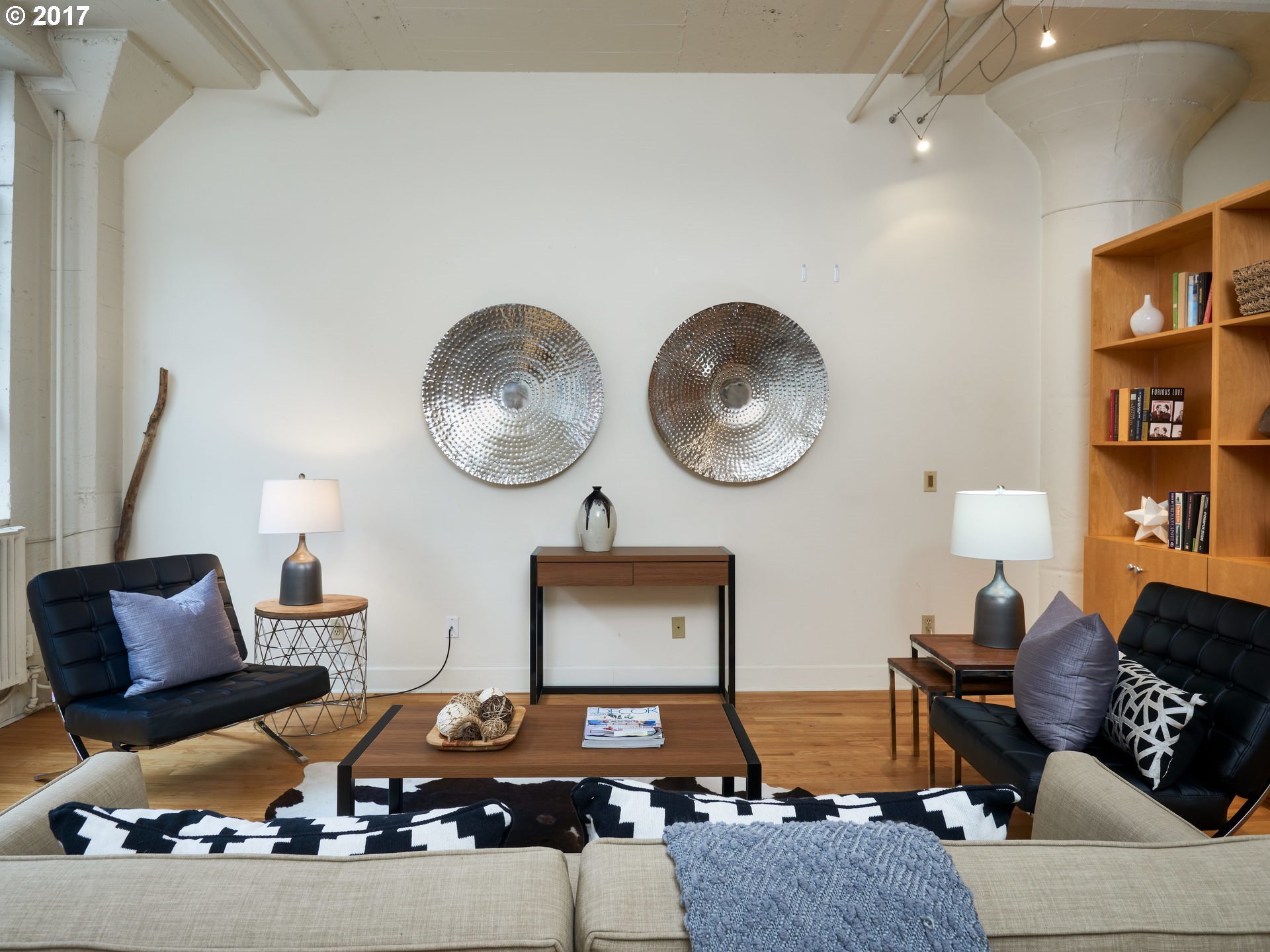 1314 Northwest Irving Street, Unit 212 Portland, OR 97209 - Photo 11 of 16