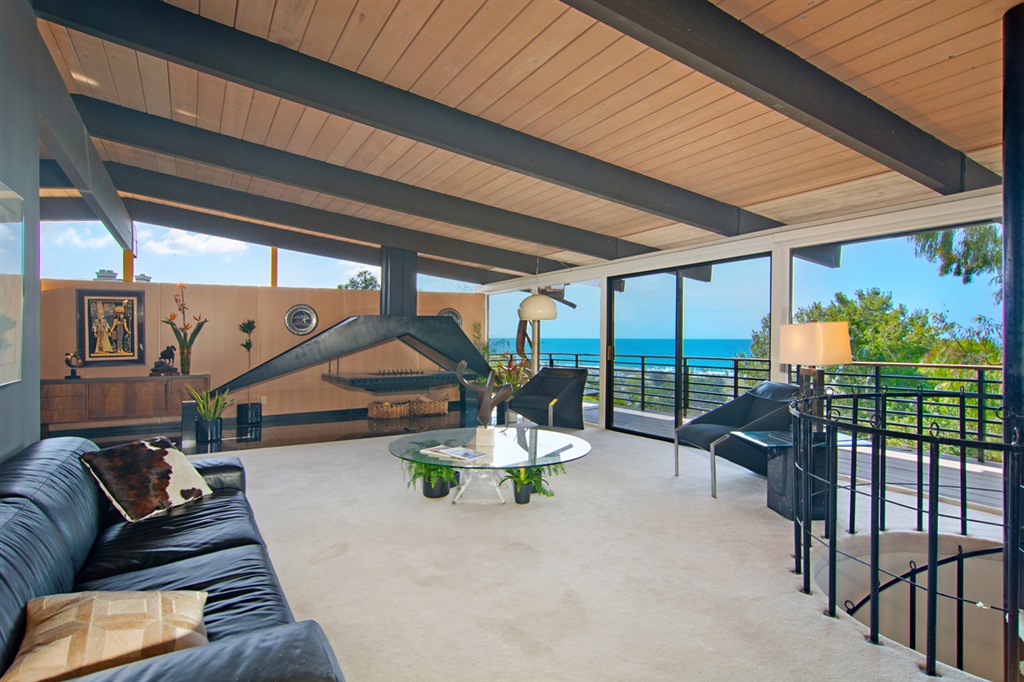 807 La Jolla Rancho Road La Jolla, CA 92037 - Photo 3 of 25