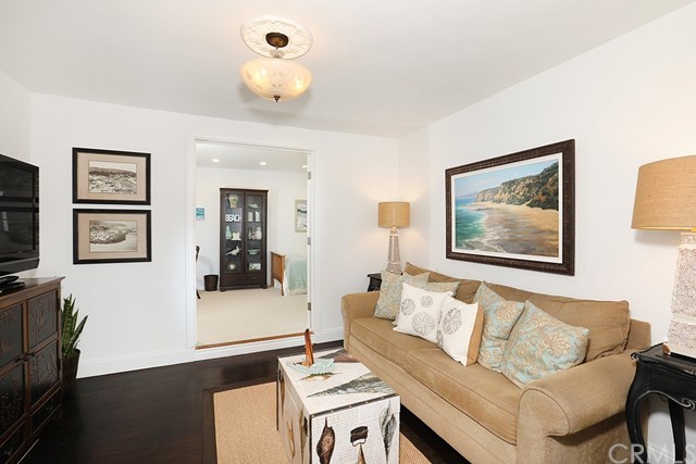 581 Diamond Street Laguna Beach, CA 92651 - Photo 14 of 51