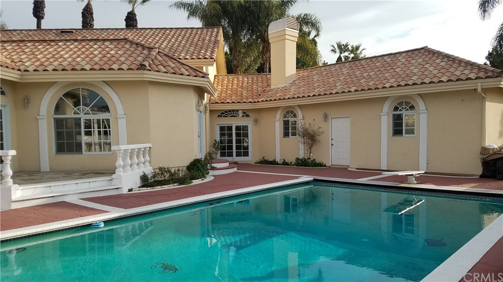 11019 Rives Avenue Downey, CA 90241 - Photo 9 of 12