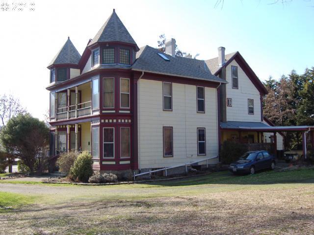 706 West Steuben Street Bingen, WA 98605 - Photo 14 of 16