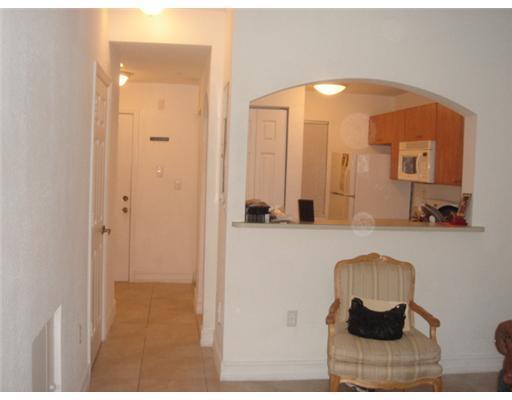 7985 Northwest 8th Street, Unit 112A Miami, FL 33126 - Photo 2 of 9