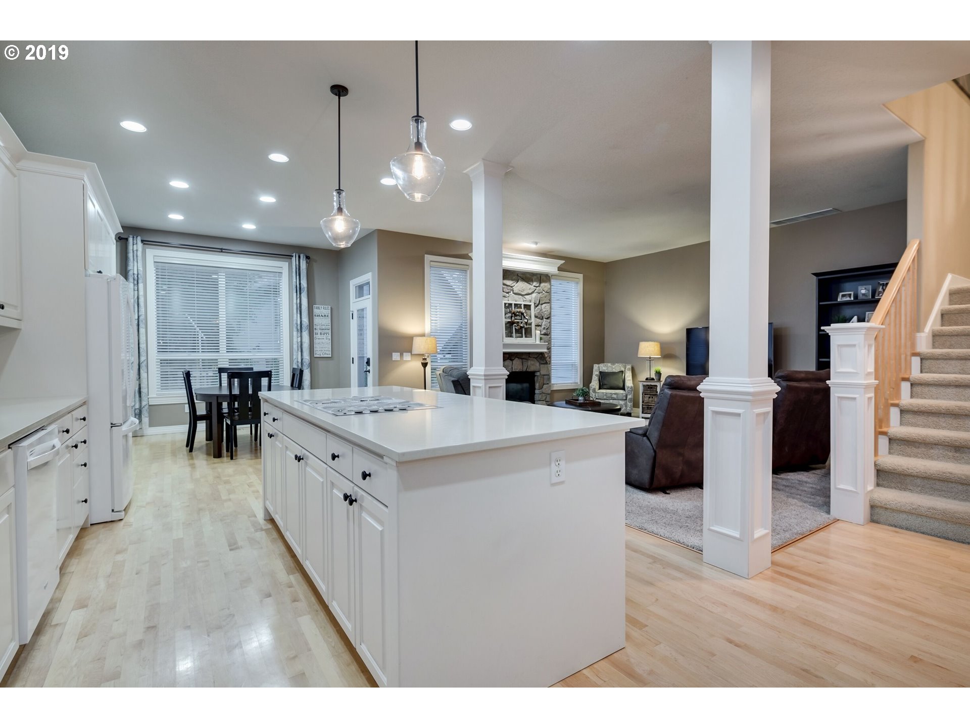 9865 Southwest Iowa Drive Tualatin, OR 97062 - Photo 11 of 32