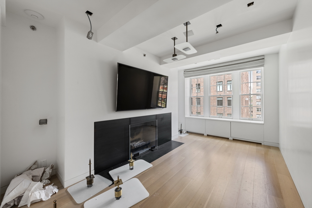 112 East 71st Street, Unit PH Manhattan, NY 10021 - Photo 17 of 23