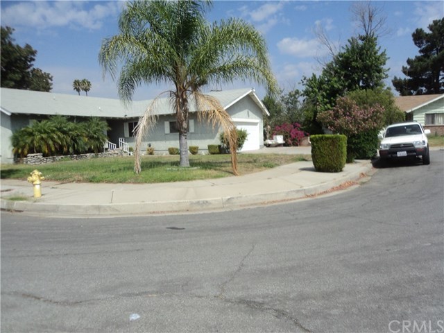 230 West Valencia Street Rialto, CA 92376 - Photo 1 of 1