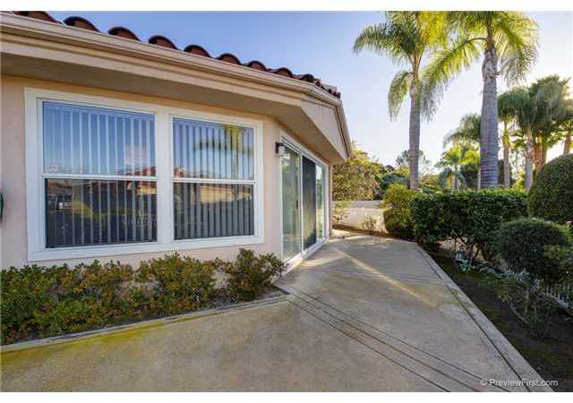 1294 Rue Cap Ferrat Lake San Marcos, CA 92078 - Photo 18 of 24 Gallery Image 18