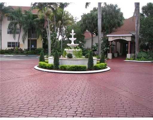 15340 Southwest 106th Terrace, Unit 812 Miami, FL 33196 - Photo 16 of 19