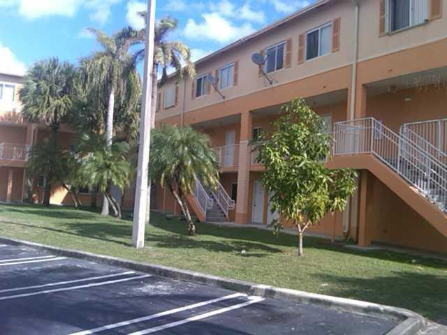 6225 Southwest Kendale Lakes Circle, Unit 254 Miami, FL 33183 - Photo 1 of 2