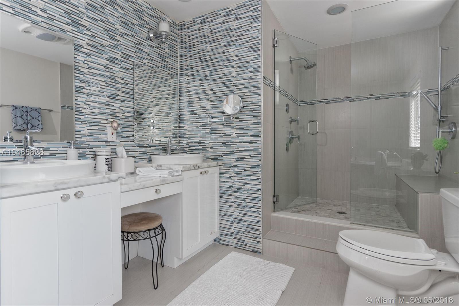 64 Southwest 18th Road Miami, FL 33129 - Photo 21 of 31 Gallery Image 21