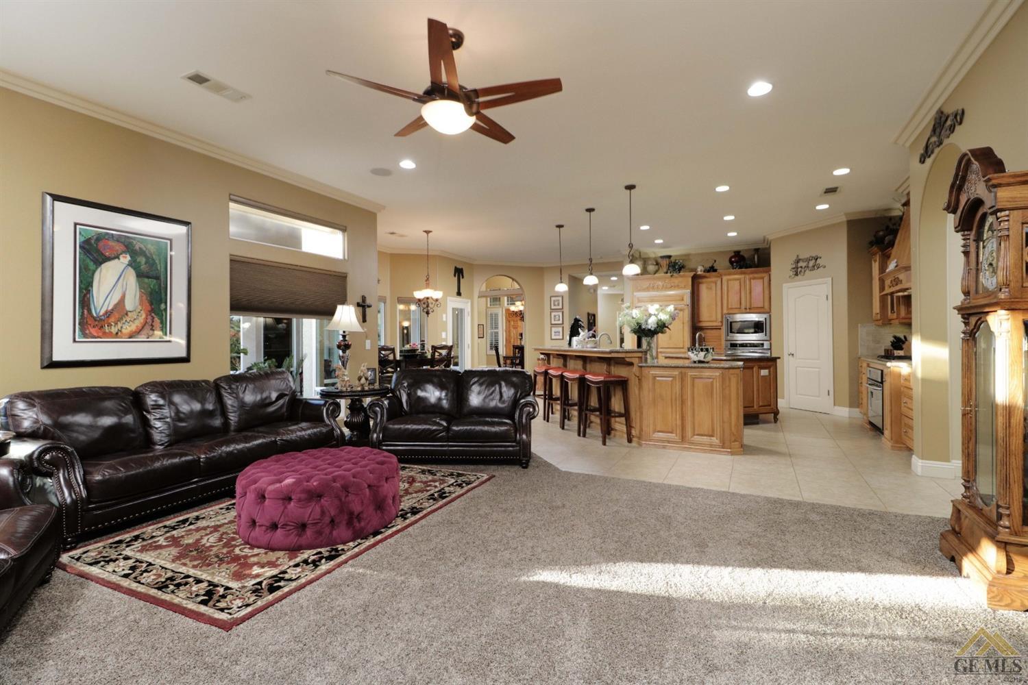 13409 Michaelangelo Drive Bakersfield, CA 93314 - Photo 7 of 40