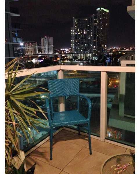 41 Southeast 5th Street, Unit 706 Miami, FL 33131 - Photo 4 of 15