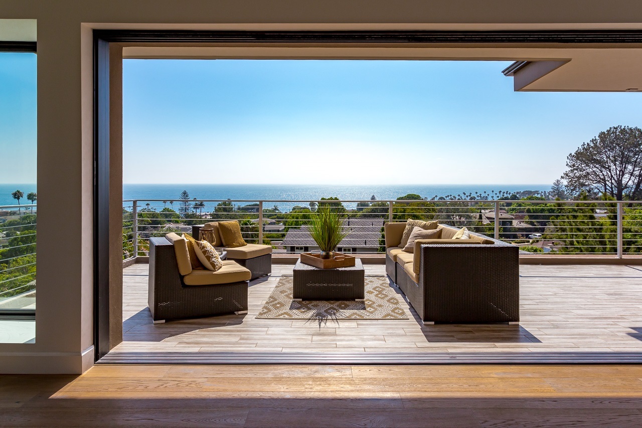 5831 Folsom Drive La Jolla, CA 92037 - Photo 2 of 25