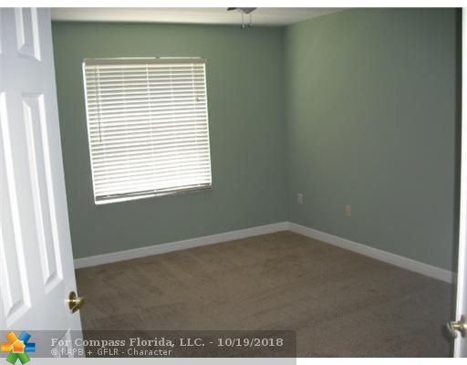 Olympia Wellington, FL 33414 - Photo 13 of 15