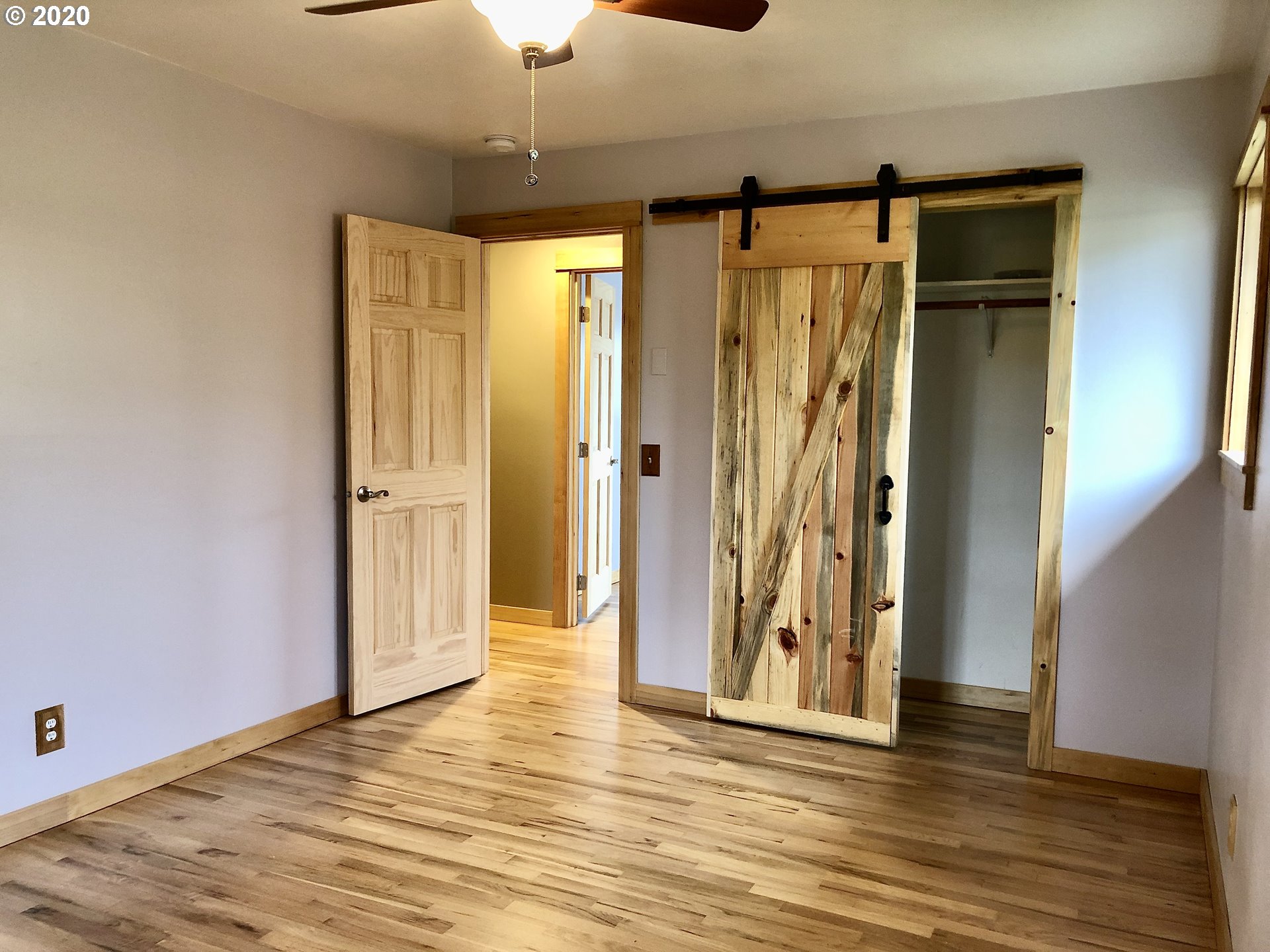 2325 Tyler Street Eugene, OR 97405 - Photo 13 of 32